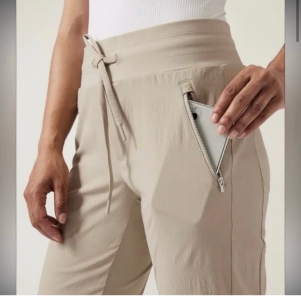 ATHLETA Trekkie Jogger